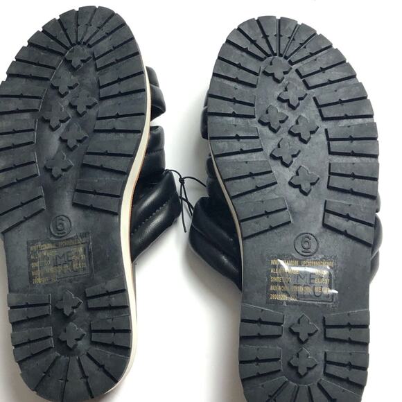 Time and Tru Women's Cross Strap Black Sandals Sz 6 - Picture 7 of 11